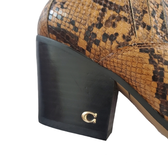 Coach Perri PTE Bootie Leather Heel Boot Size 7 C FG4194 - Picture 5 of 9